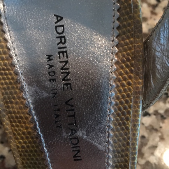 Snakeskin summer heels. - Picture 2 of 4